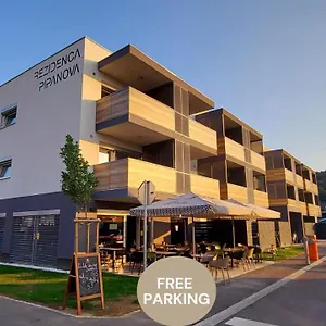 Rezidenca Pipanova 4* Ljubljana