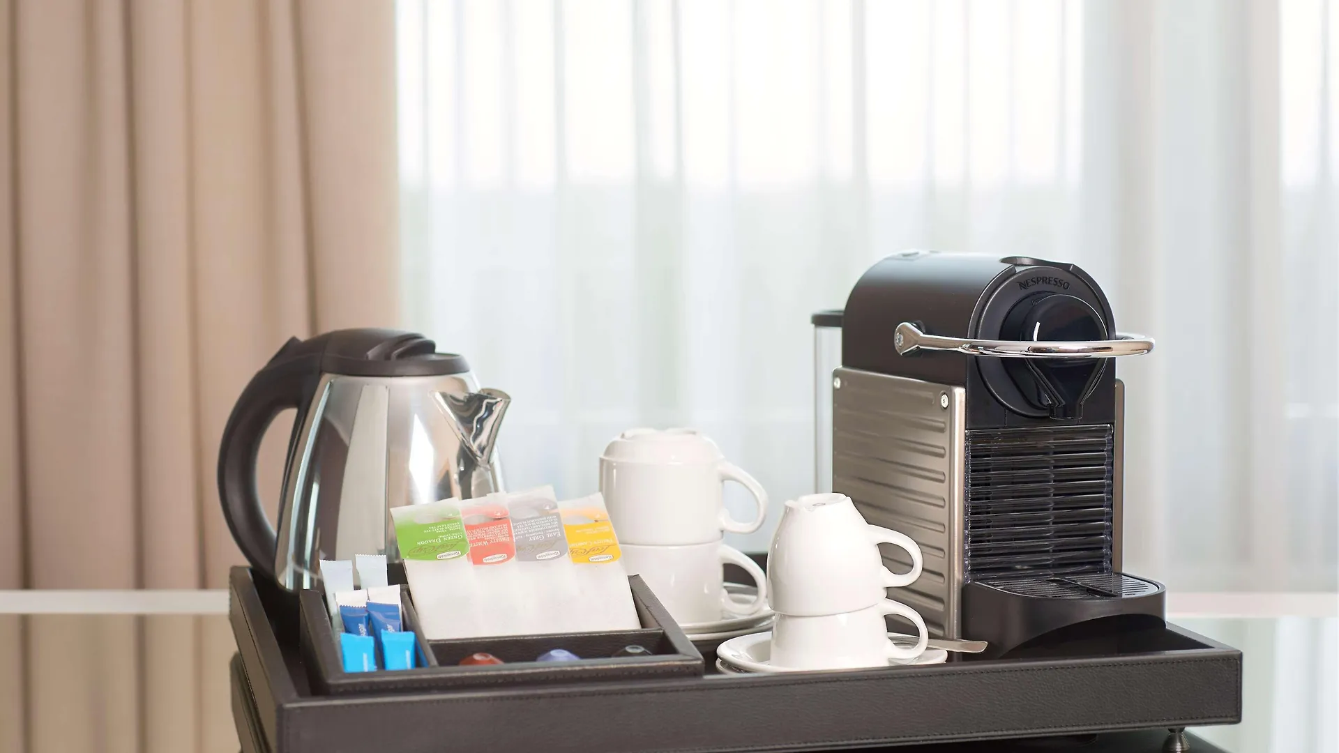 Nh 빈 벨베데레 호텔 비엔나 4*,  오스트리아