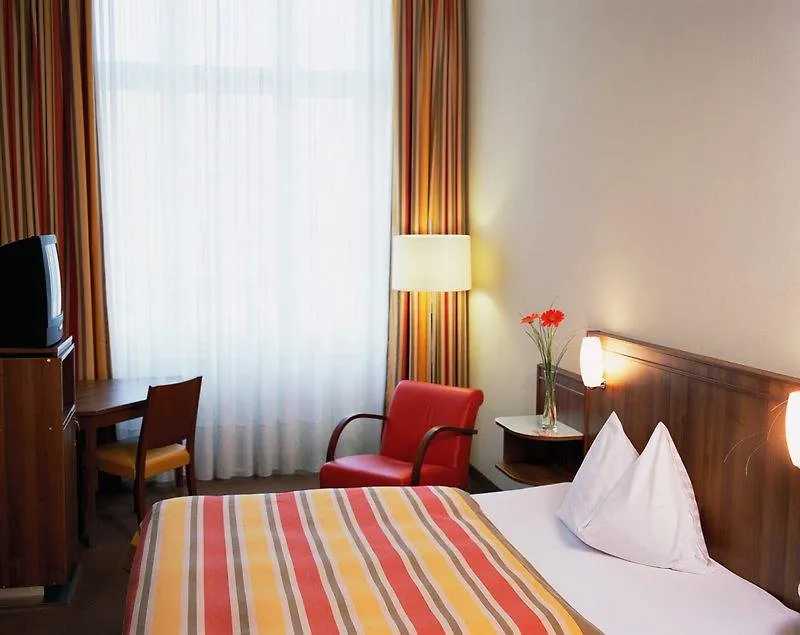 **** Hotel Nh Wien Belvedere Austria