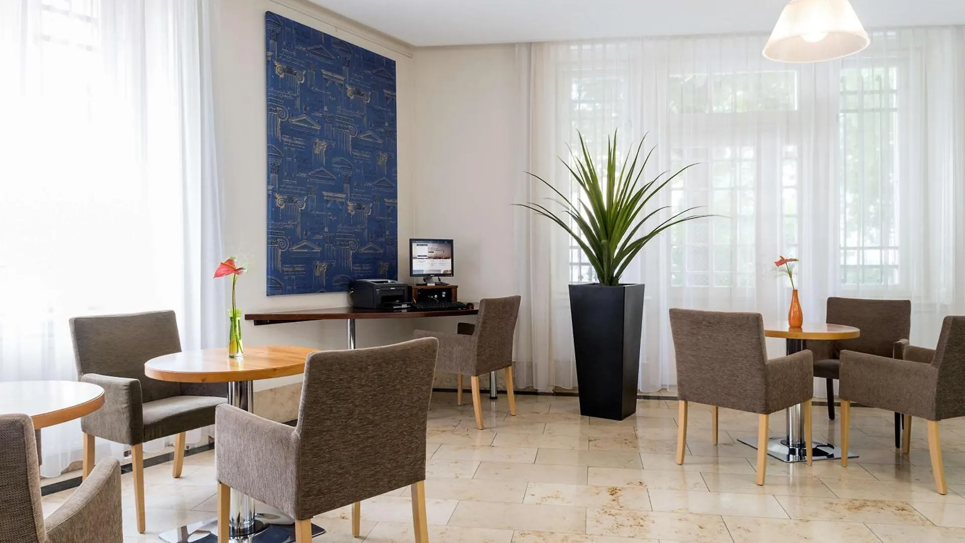 Nh Wien Belvedere Otel